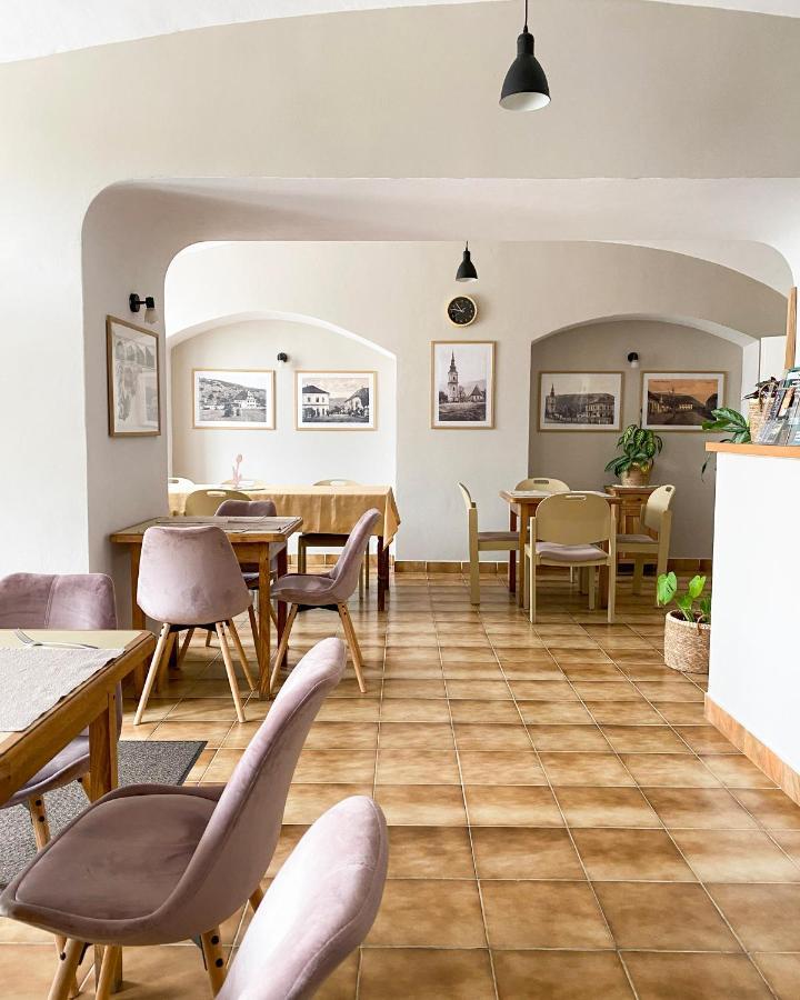 Bed & Breakfast Hugo Plesivec Εξωτερικό φωτογραφία