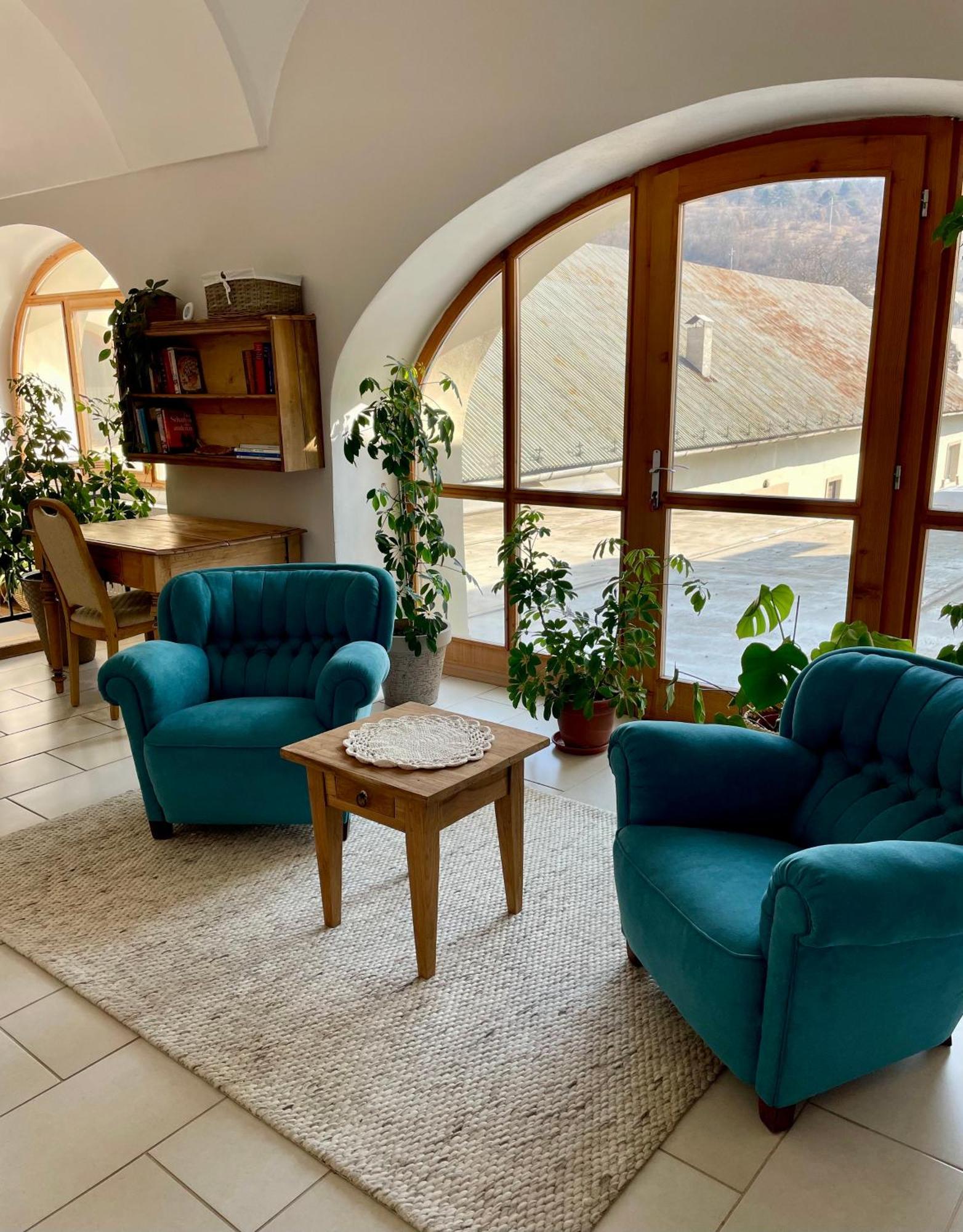 Bed & Breakfast Hugo Plesivec Εξωτερικό φωτογραφία
